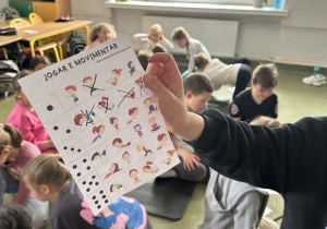 Joga dla dzieci - klasa 1D 7