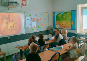 Międzynarodowy Dzień Kropki 1