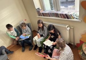 Świat książek 2D 4