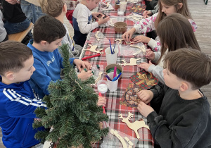 Wioska św. Mikołaja 2b, 2e 11