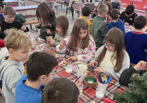 Wioska św. Mikołaja 2b, 2e 13