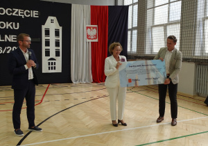 Nowe skrzydło 9
